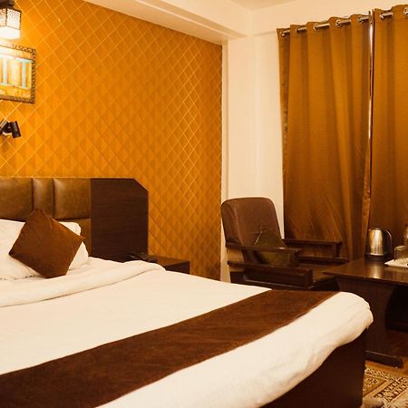 Hotel Siddhi Vinayak Regency, Mg Marg กังต็อก ภายนอก รูปภาพ