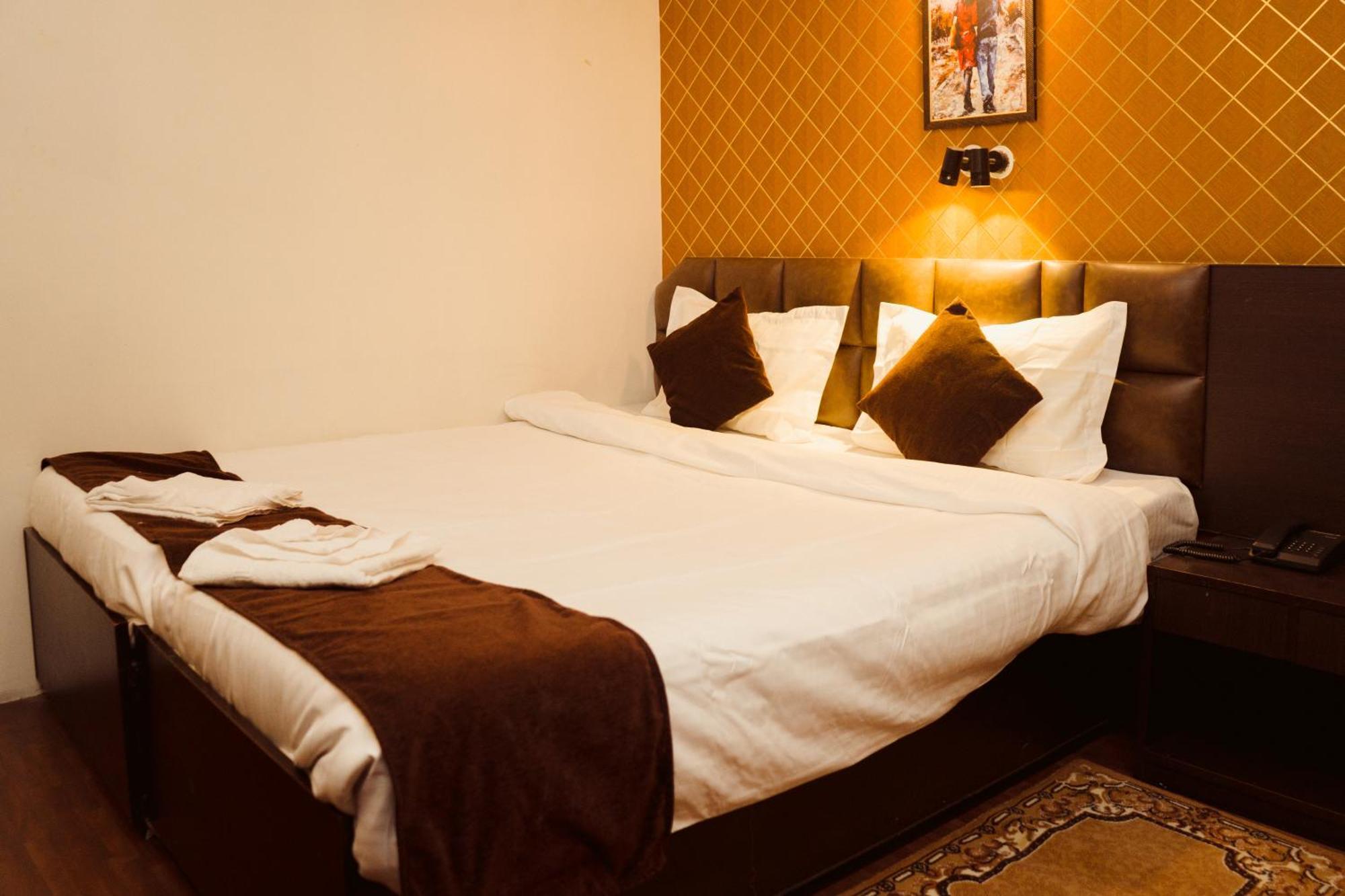Hotel Siddhi Vinayak Regency, Mg Marg กังต็อก ภายนอก รูปภาพ